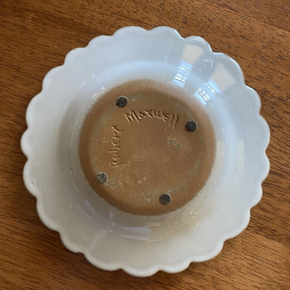 Vintage Robert Maxwell California Floral Ash Tray - Picture 4 of 4
